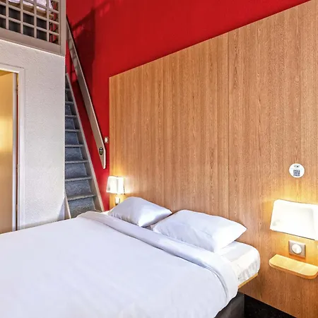Hotel Brest Kergaradec Aeroport 2*